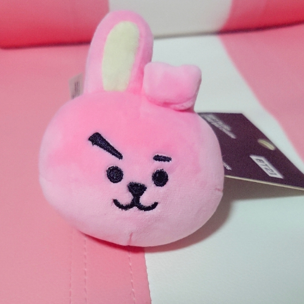 *NWT* BT21 Cooky Pink Bunny Plush Keychain